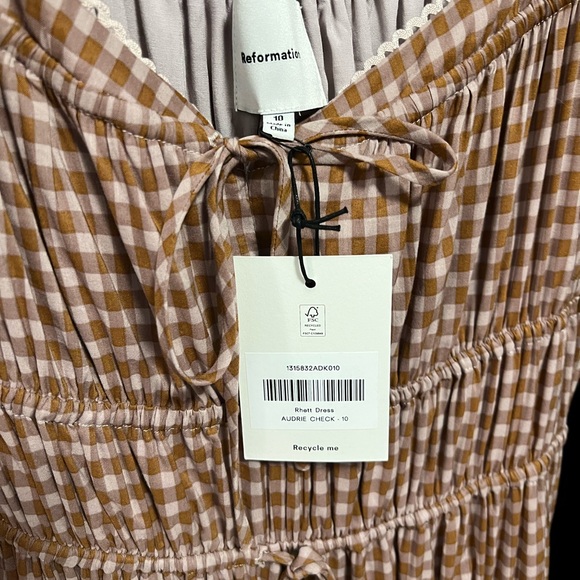 Reformation Rhett Dress - Picture 3 of 7